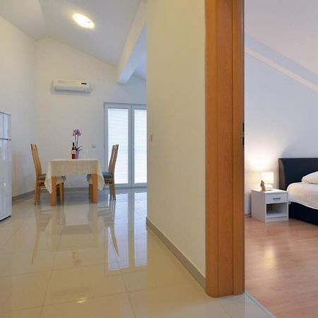 Apartmani Vedrana, Murter Dış mekan fotoğraf