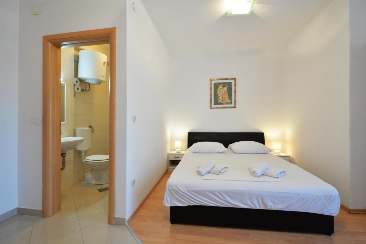 Apartmani Vedrana, Murter Dış mekan fotoğraf