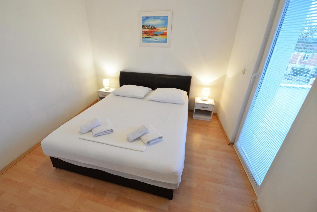 Apartmani Vedrana, Murter Dış mekan fotoğraf