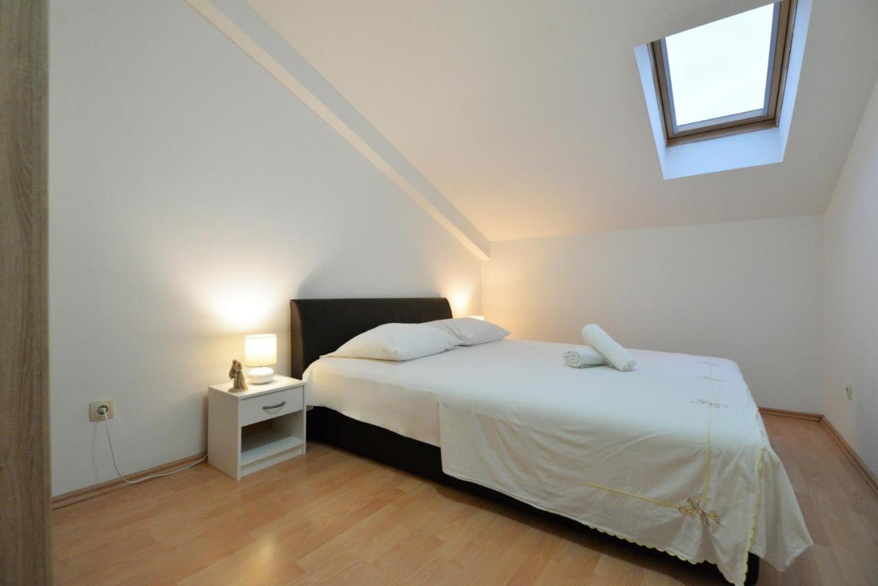 Apartmani Vedrana, Murter Dış mekan fotoğraf