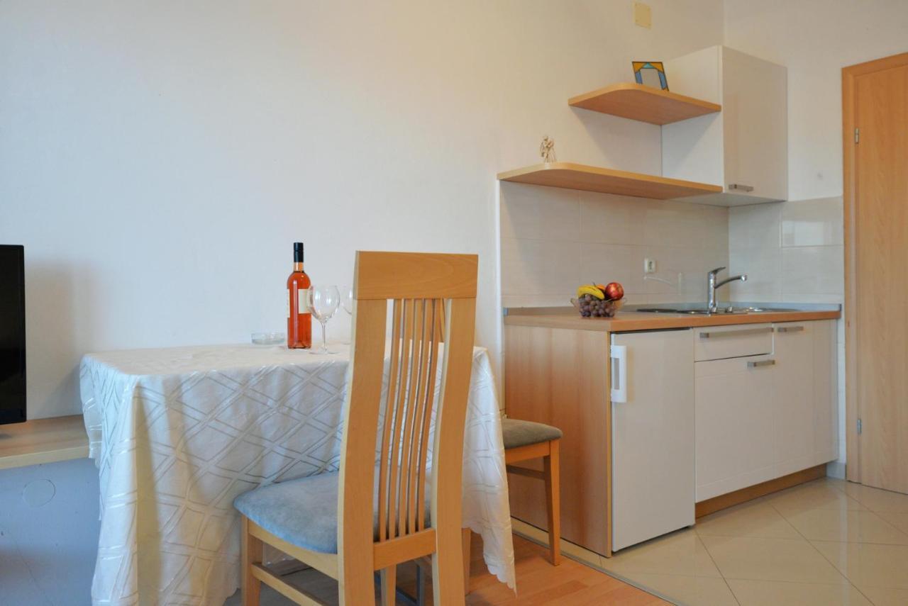 Apartmani Vedrana, Murter Dış mekan fotoğraf