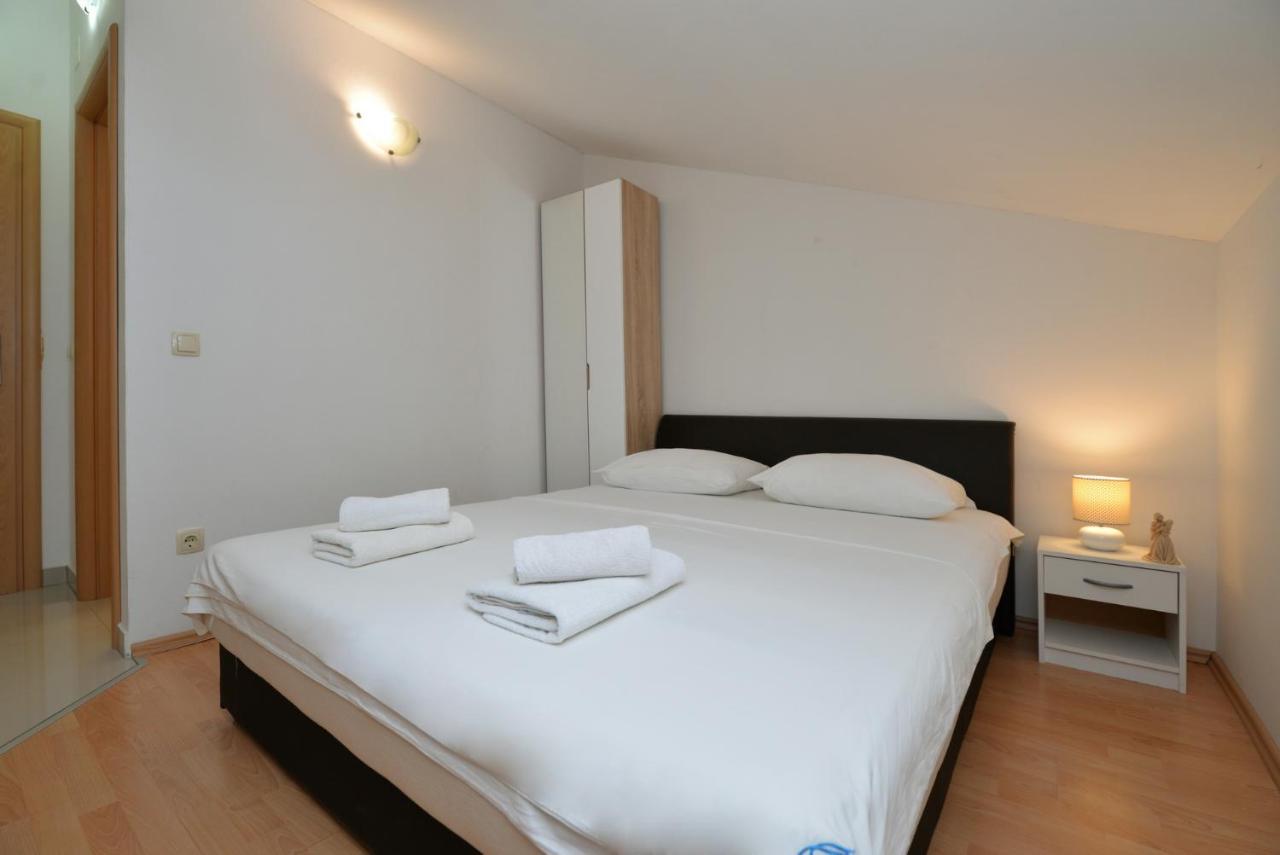 Apartmani Vedrana, Murter Dış mekan fotoğraf