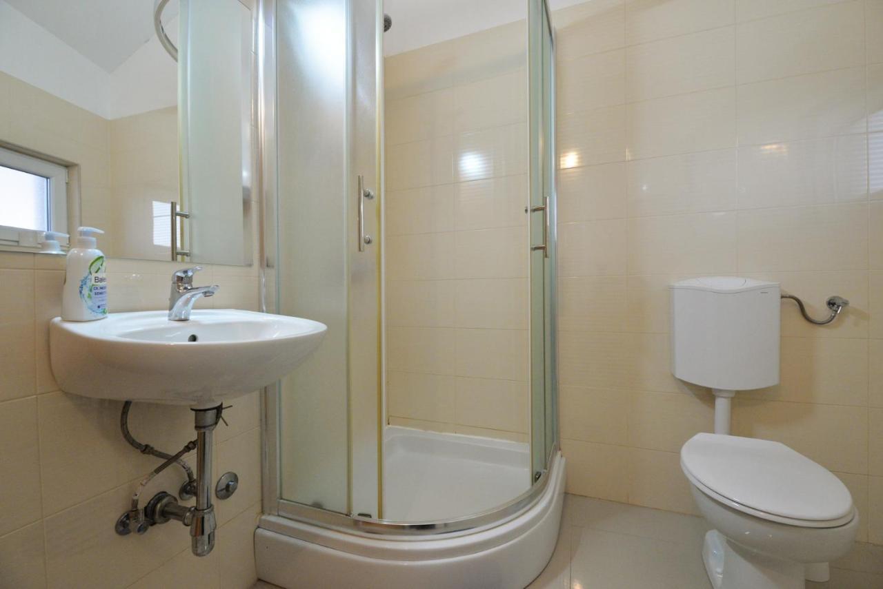 Apartmani Vedrana, Murter Dış mekan fotoğraf