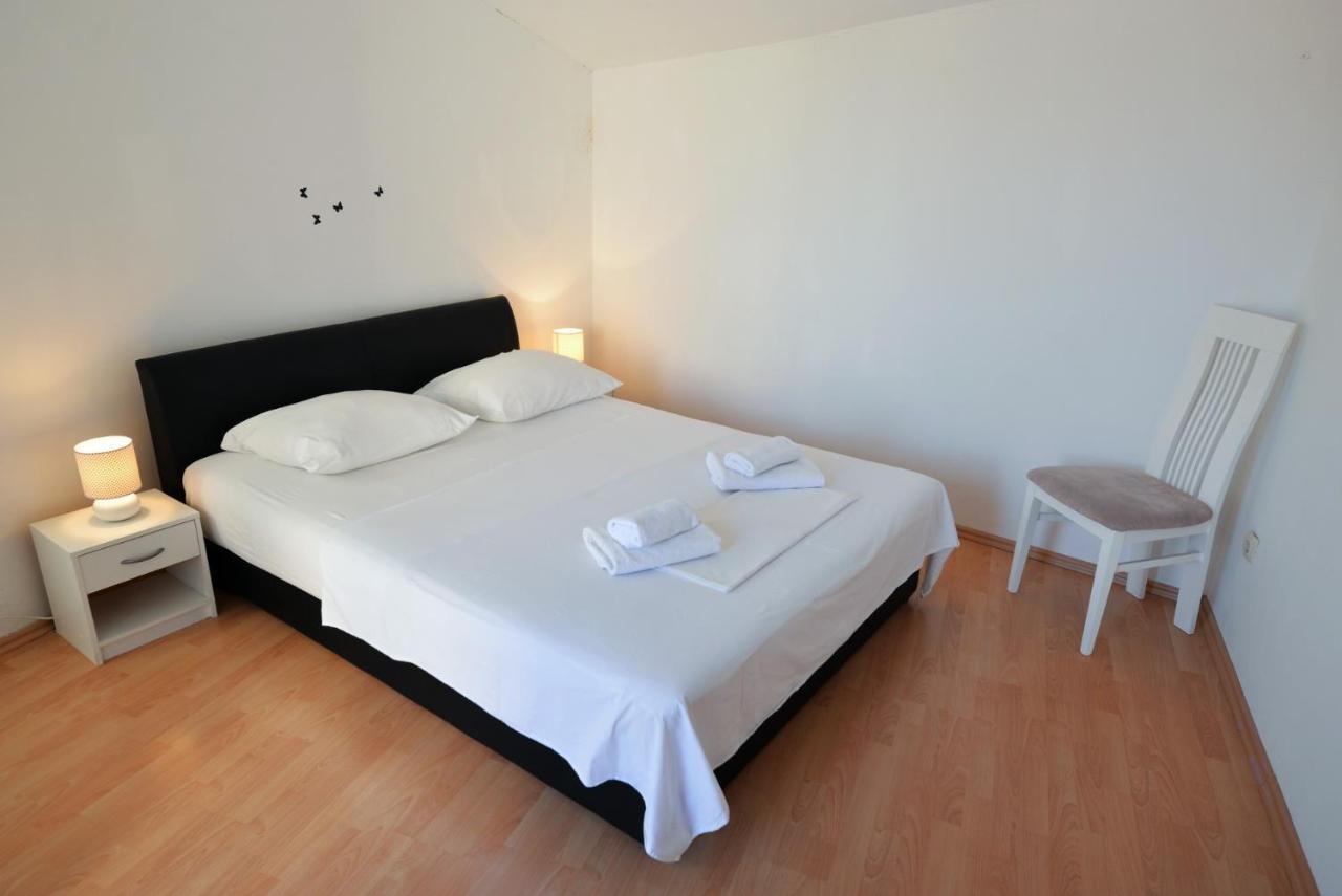 Apartmani Vedrana, Murter Dış mekan fotoğraf